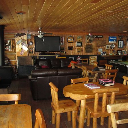 Log Inn & Pub Avola Kültér fotó