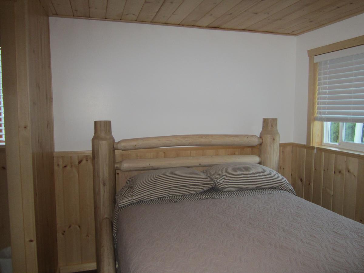 Log Inn & Pub Avola Szoba fotó